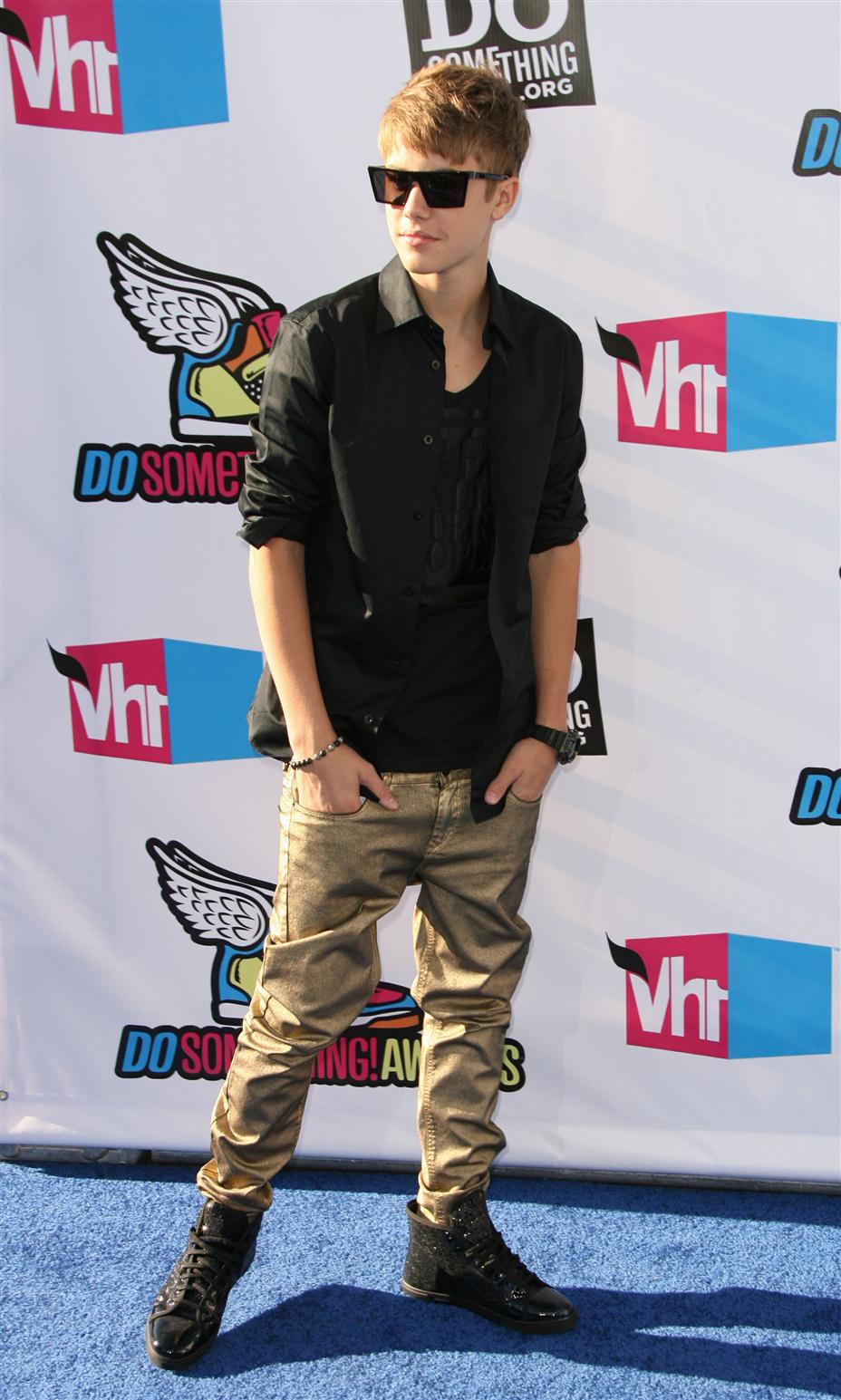 Justin Bieber - Celebs at Do Something Awards 2011 Photos | Picture 59698